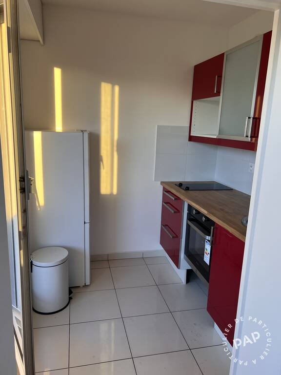 Appartement à louer, 30m², Courbevoie