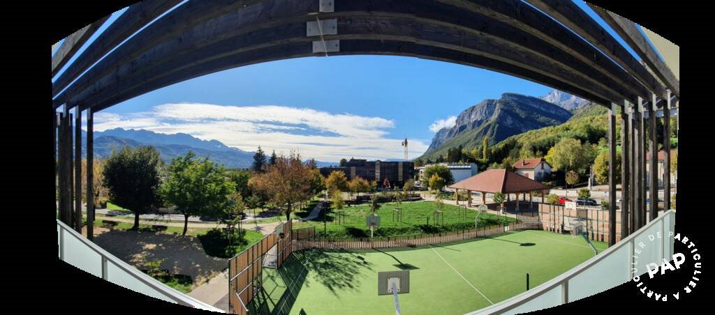 Appartement à louer, 70m², La Terrasse