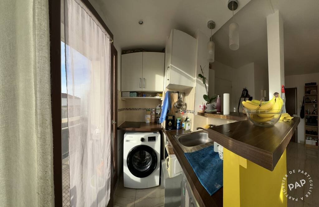 Appartement à louer, 26m², Paris 18ème