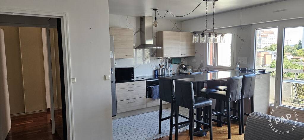 Appartement à louer, 50m², Courbevoie