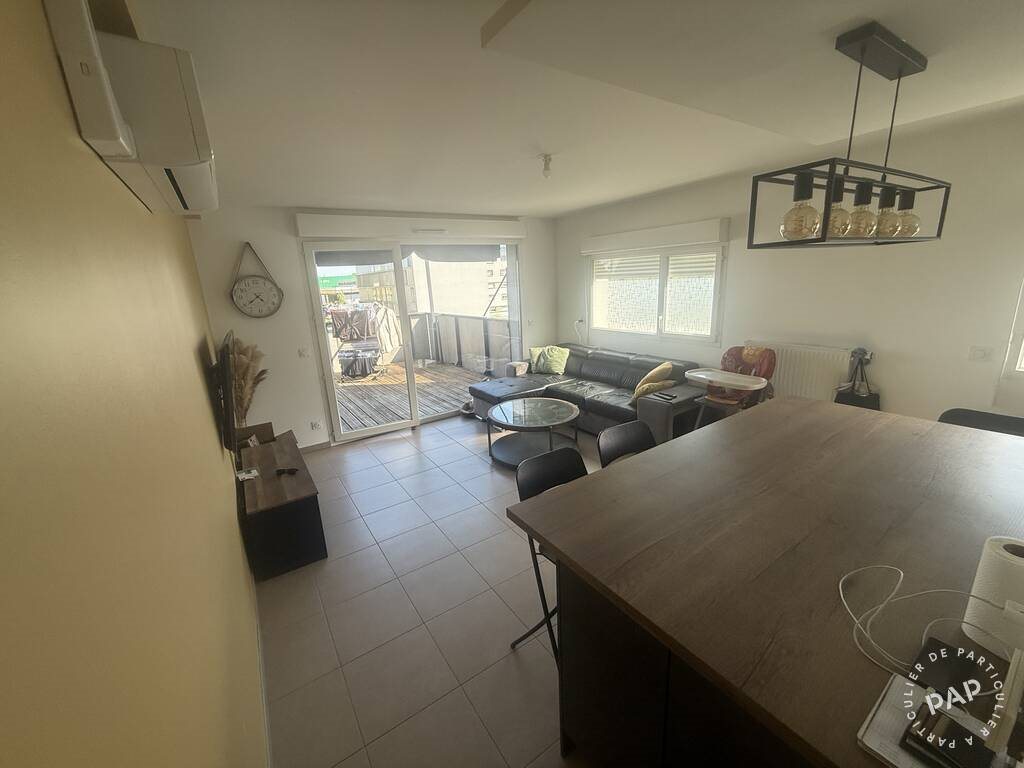 Appartement à louer, 65m², Vaulx-en-Velin