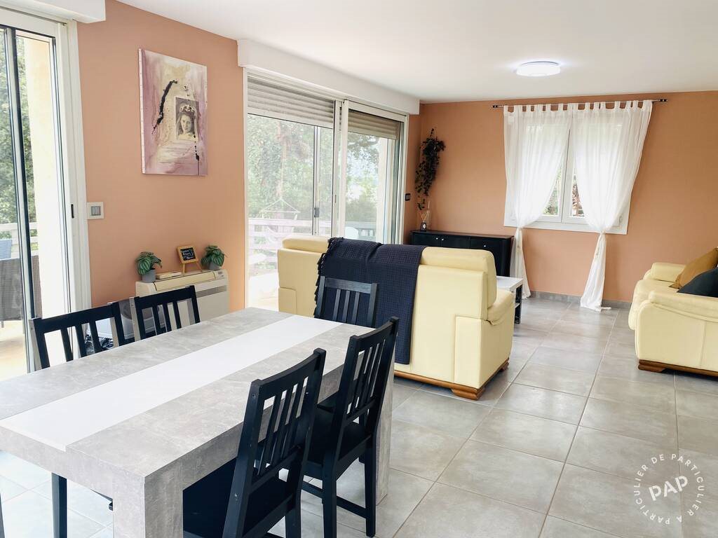 Appartement à louer, 70m², Biot