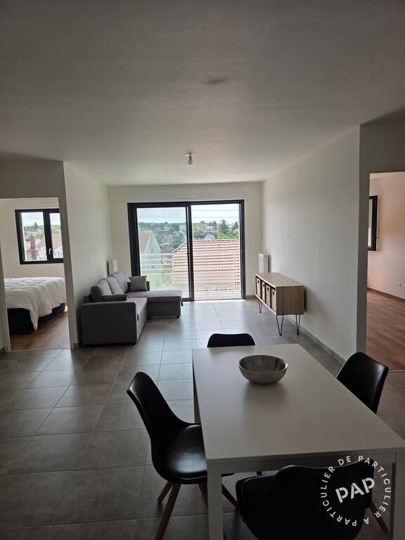 Appartement à louer, 77m², Vaux-le-Pénil