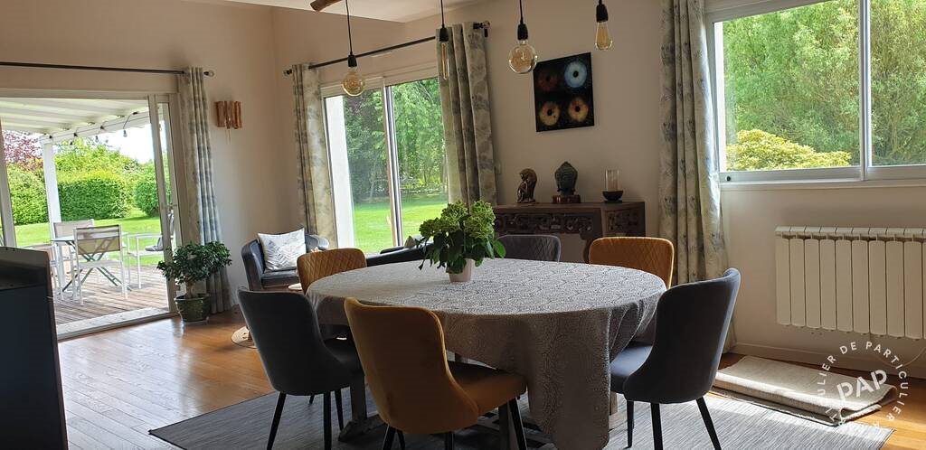 Maison à vendre, 176m², Saint-Léger-de-Rôtes