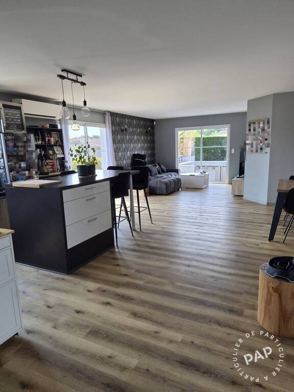 Maison à vendre, 110m², Saint-Yzan-de-Soudiac