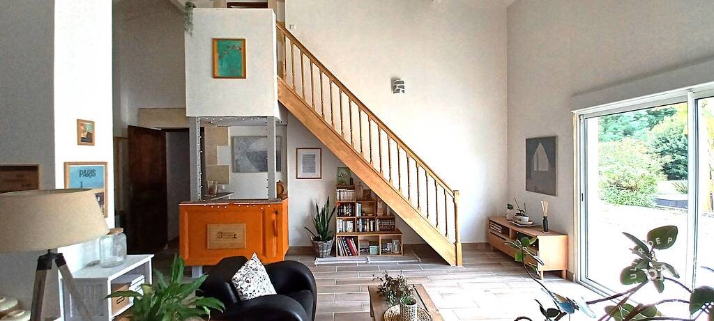 Maison à vendre, 185m², Saint-Yzan-de-Soudiac
