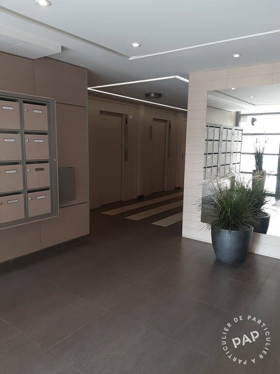 Appartement à louer, 25m², Courbevoie