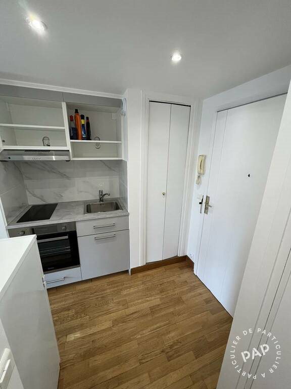 Appartement à louer, 28m², Courbevoie
