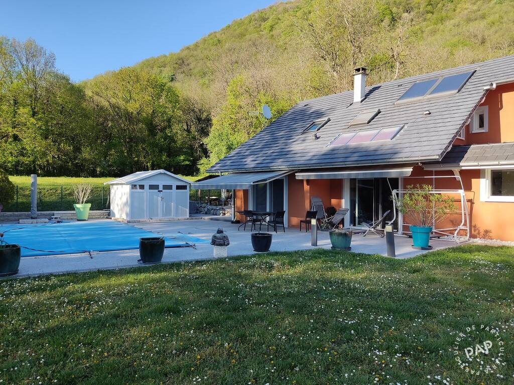 Maison à vendre, 177m², Challes-les-Eaux