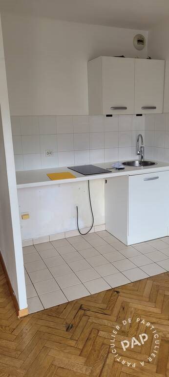 Appartement à louer, 26m², Courbevoie
