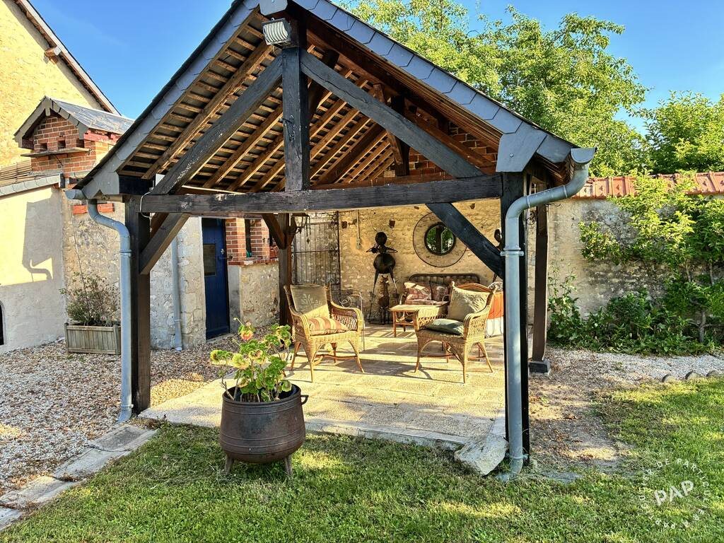 Maison à vendre, 300m², Chambon-la-Forêt