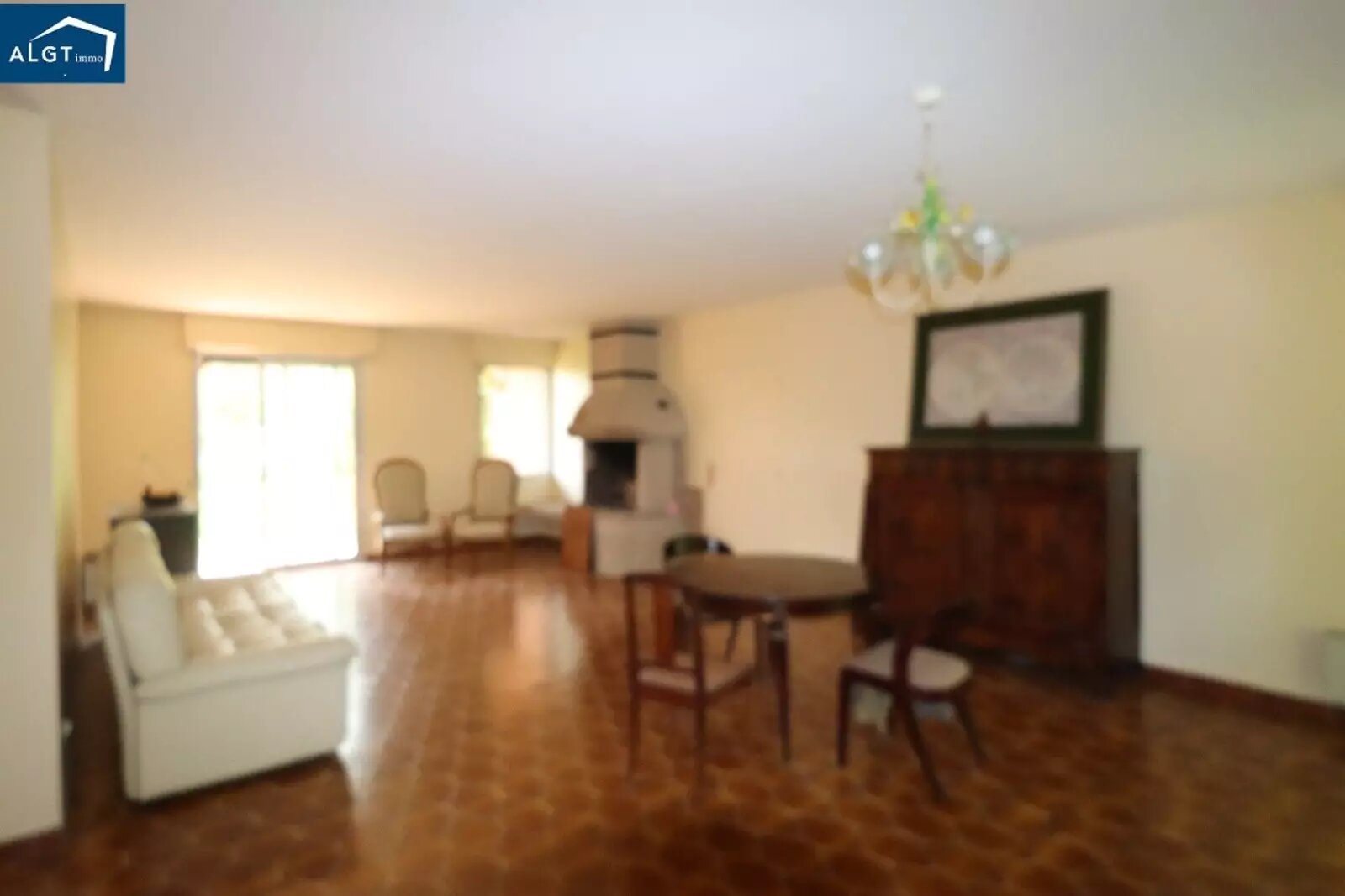 Maison à vendre, 228m², Brettes