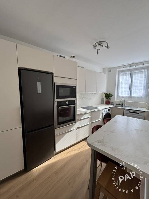 Appartement à louer, 70m², Bougival