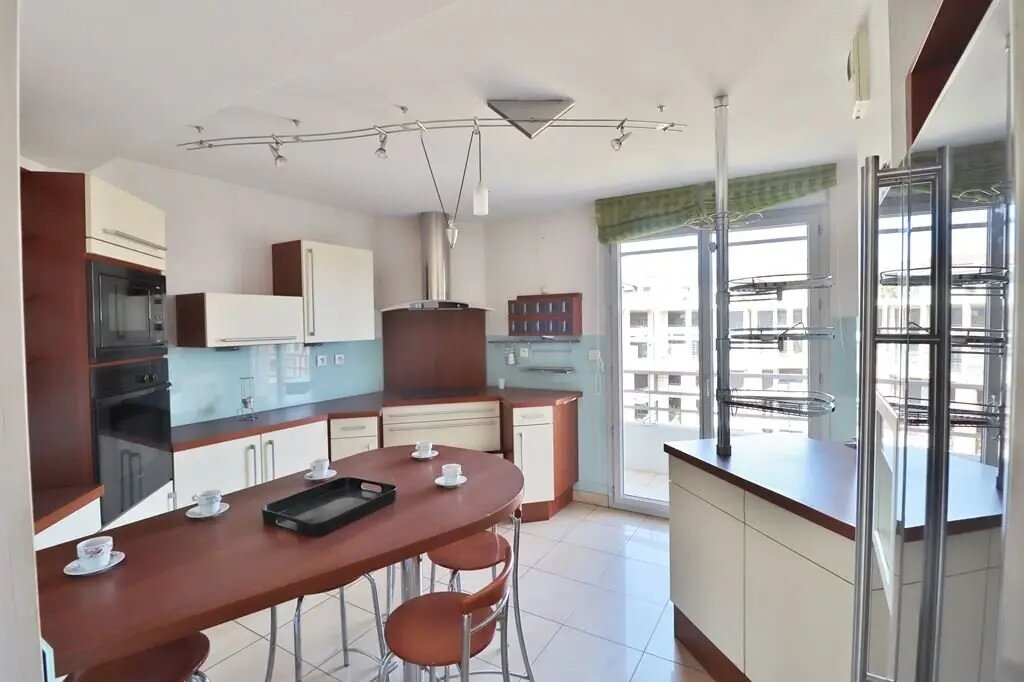Appartement à vendre, 185m², Brettes