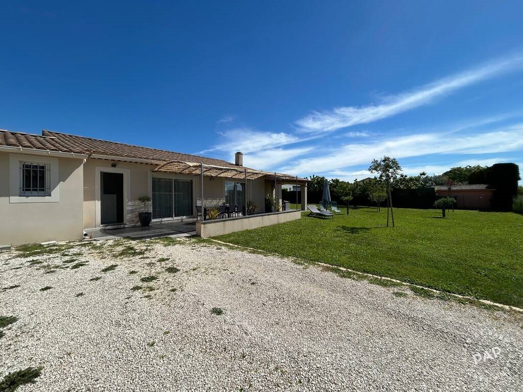 Maison à louer, 105m², Cavillargues