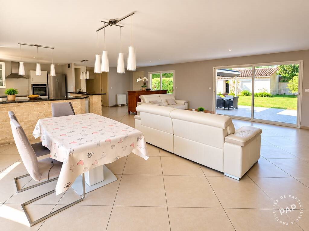 Maison à vendre, 1500m², Saint-Paul-Trois-Châteaux