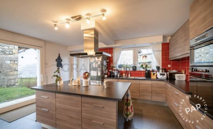 Maison à louer, 156m², Cernex