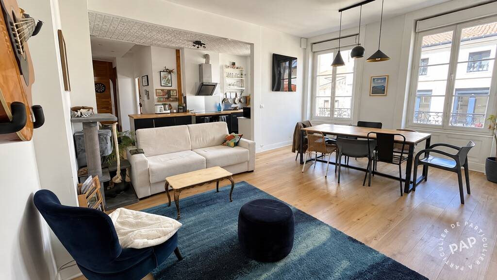 Appartement à louer, 82m², Saint-Étienne