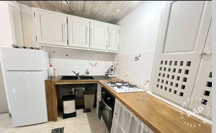Appartement à louer, 47m², Vallon-Pont-d'Arc