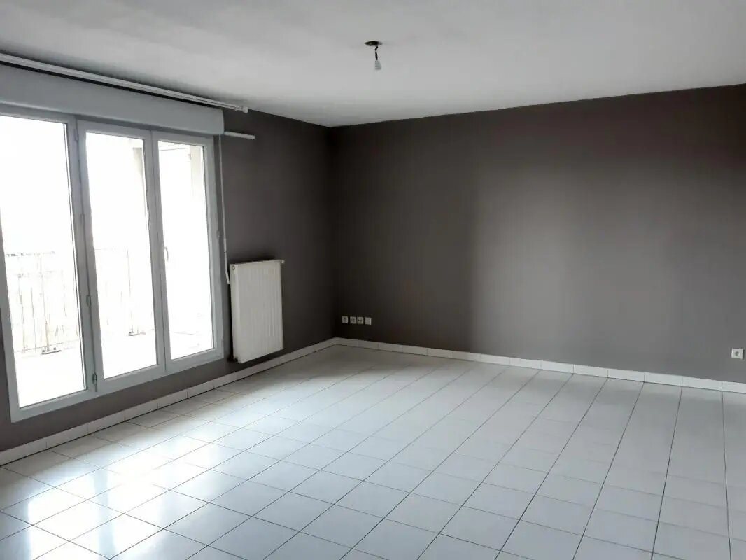 Appartement à louer, 64m², Lyon 8ème