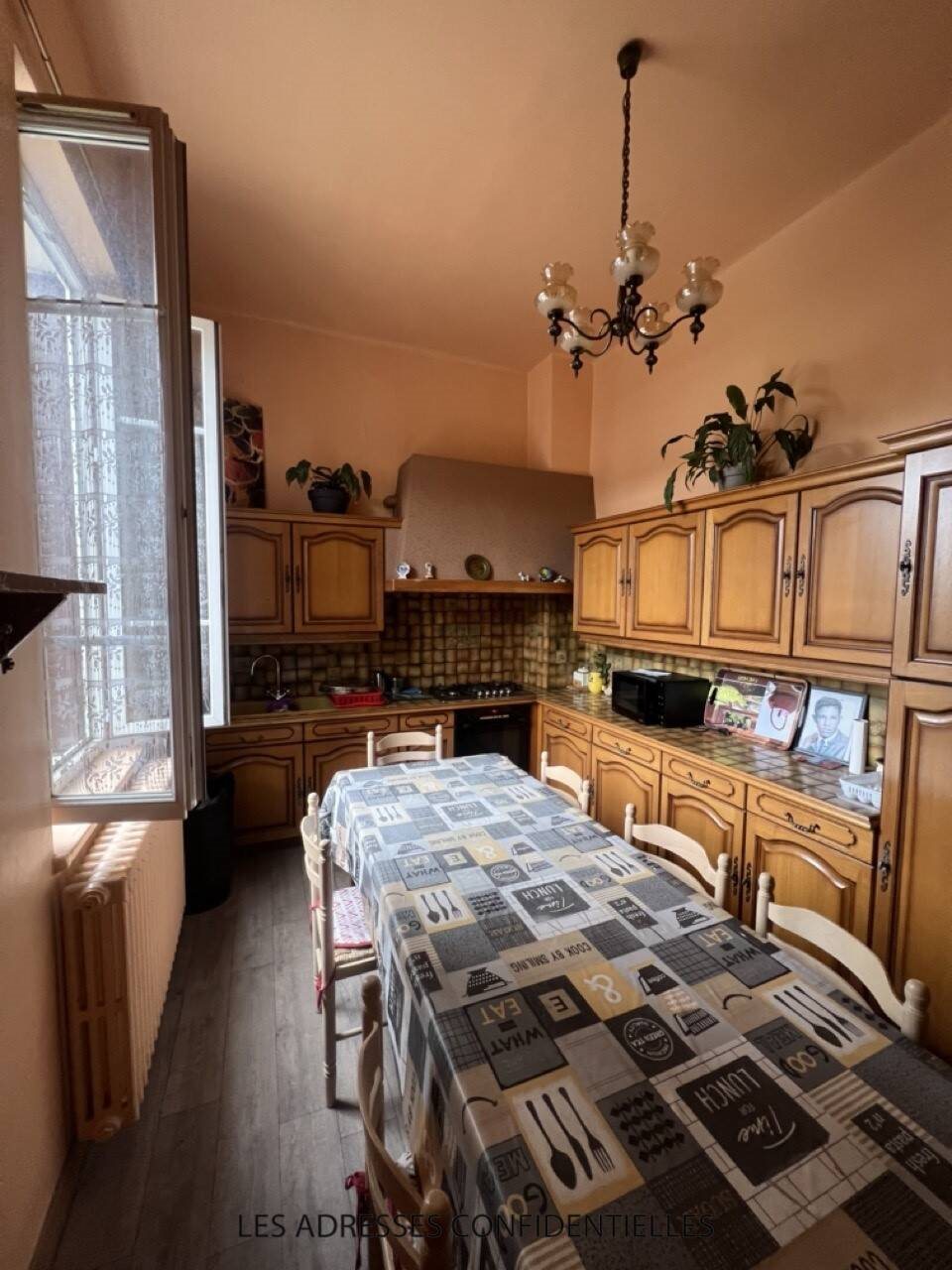 Maison à vendre, 161m², Vaulx-en-Velin