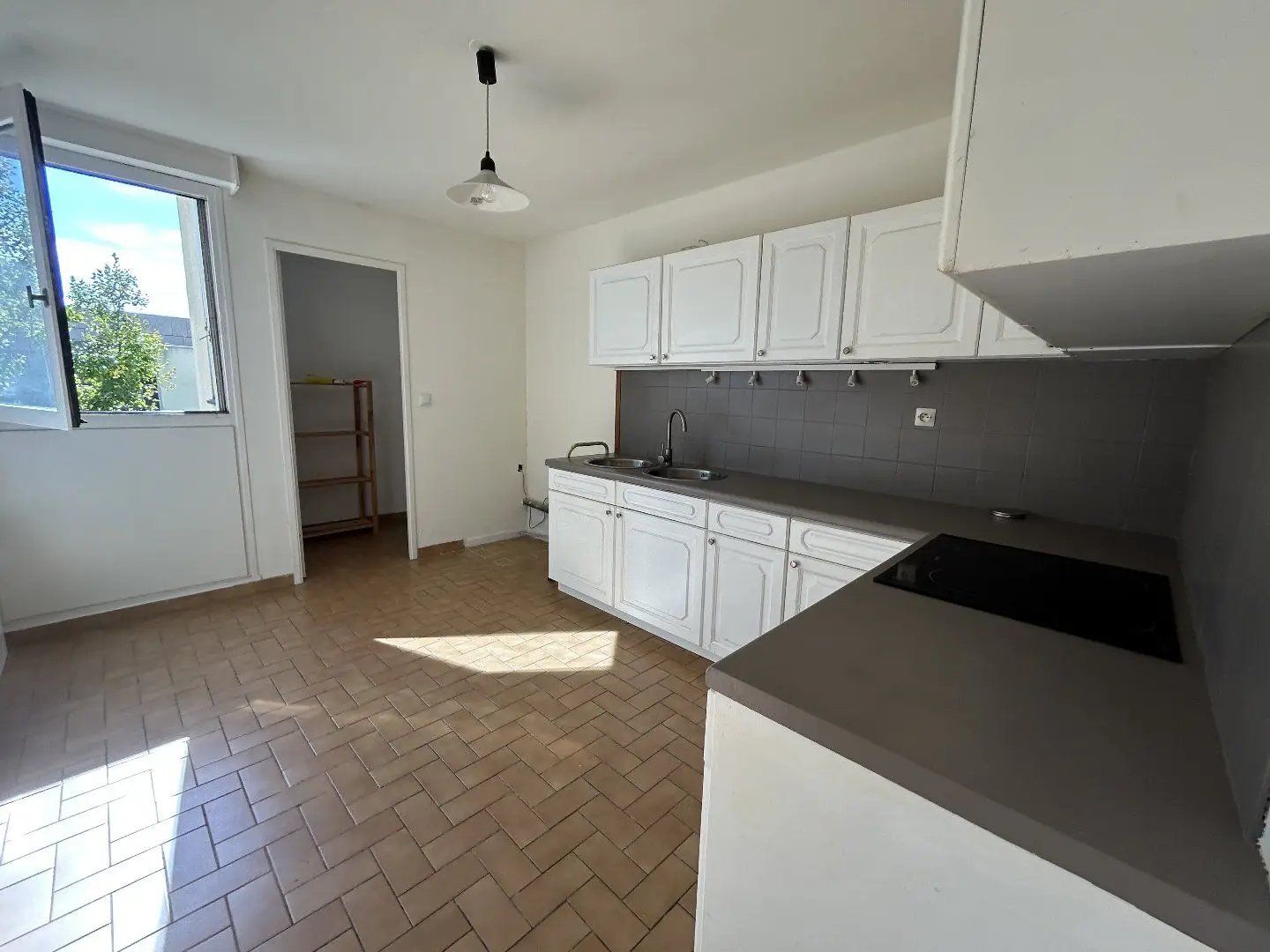 Appartement à louer, 98m², Montpellier