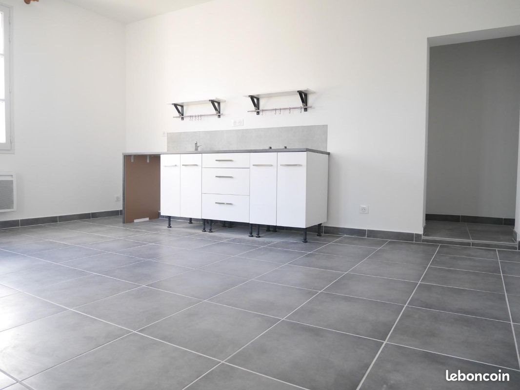 Appartement à louer, 39m², Castries