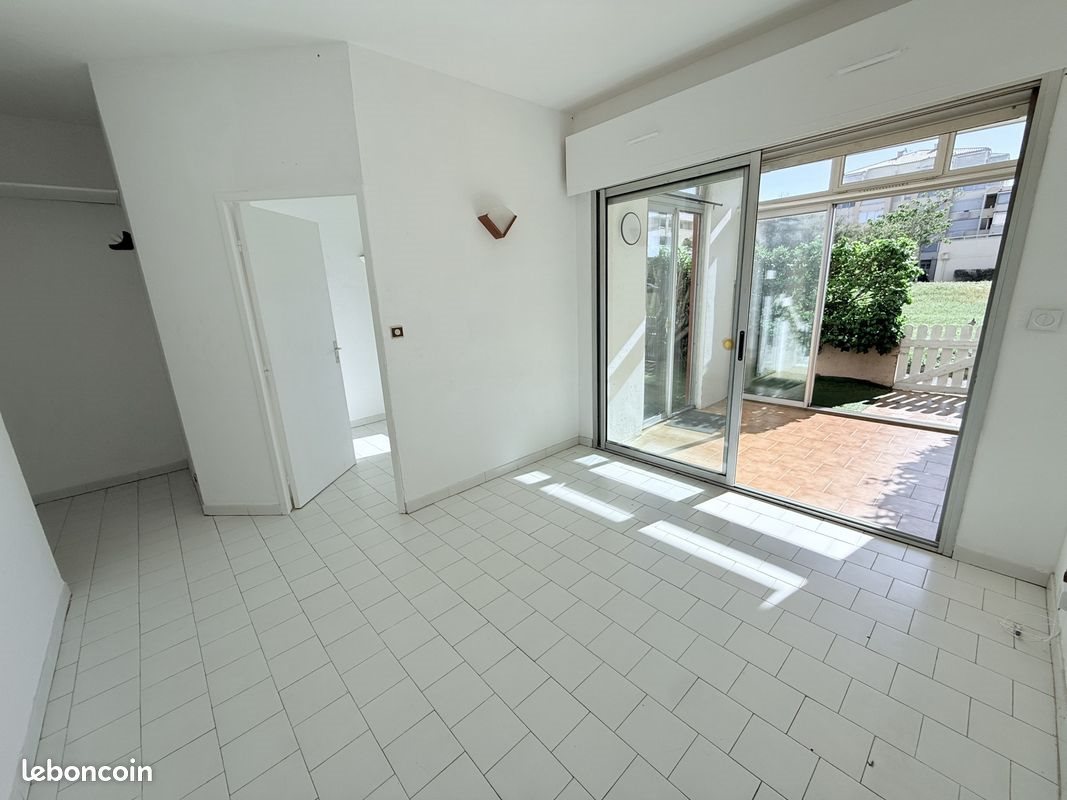 Appartement à louer, 26m², Frontignan