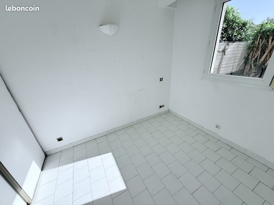 Appartement à louer, 26m², Frontignan