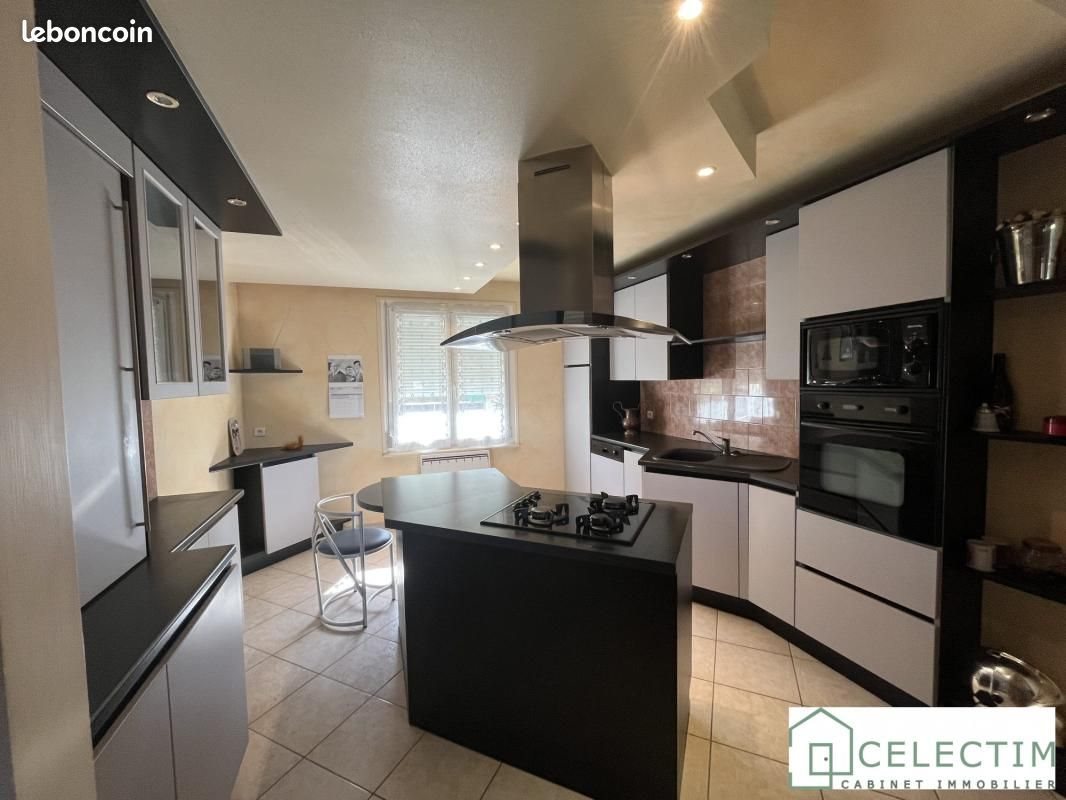 Maison à vendre, 129m², Pontarlier