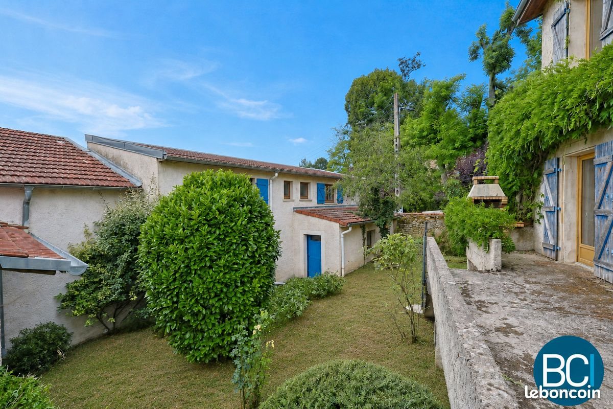 Maison à vendre, 201m², Lay-Saint-Christophe