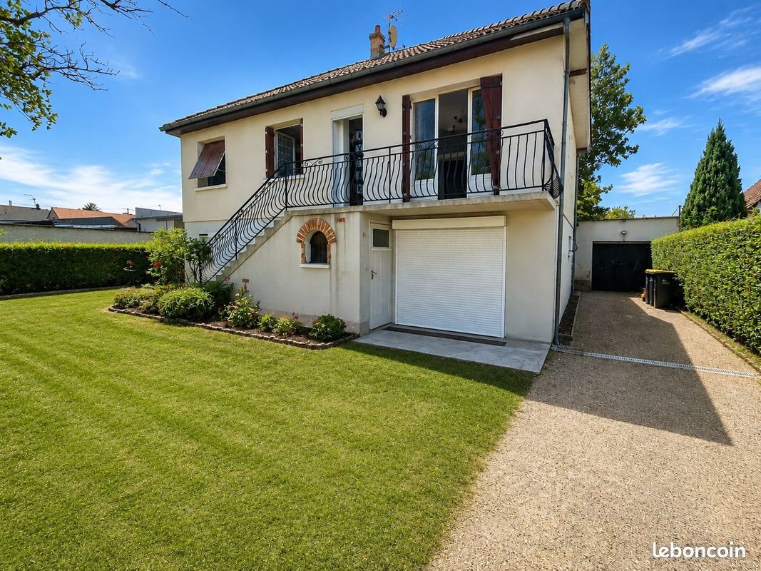Maison à vendre, 123m², Saint-Eloi