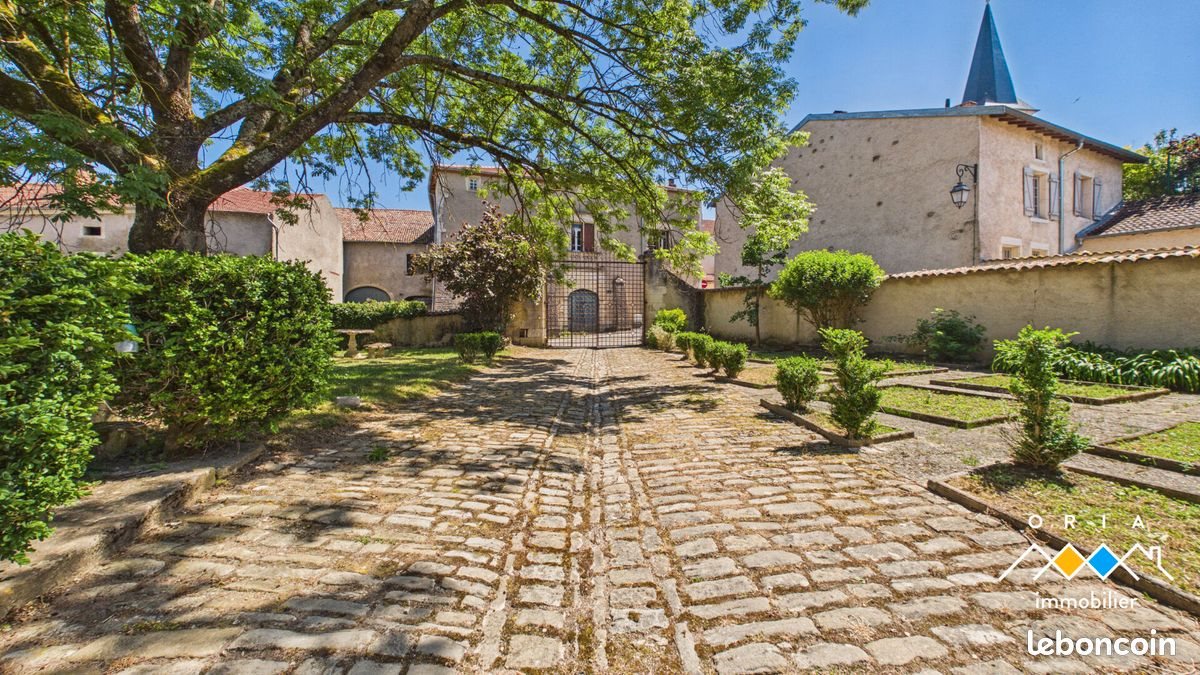 Maison à vendre, 564m², Gondreville