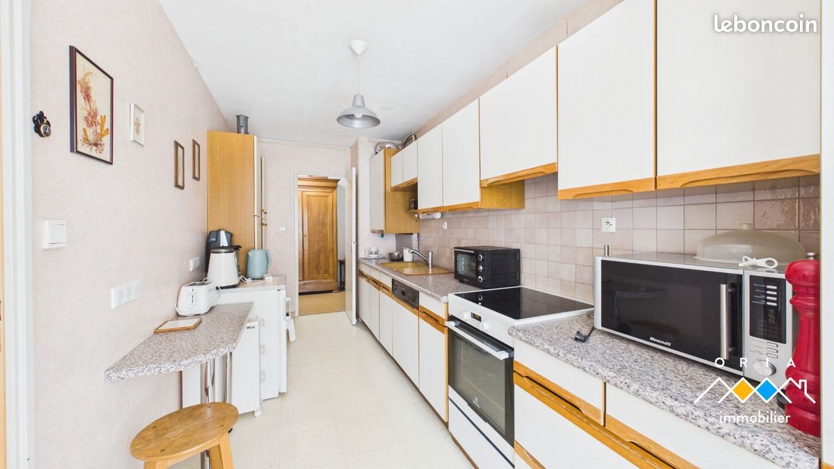 Appartement à vendre, 79m², Saint-Max