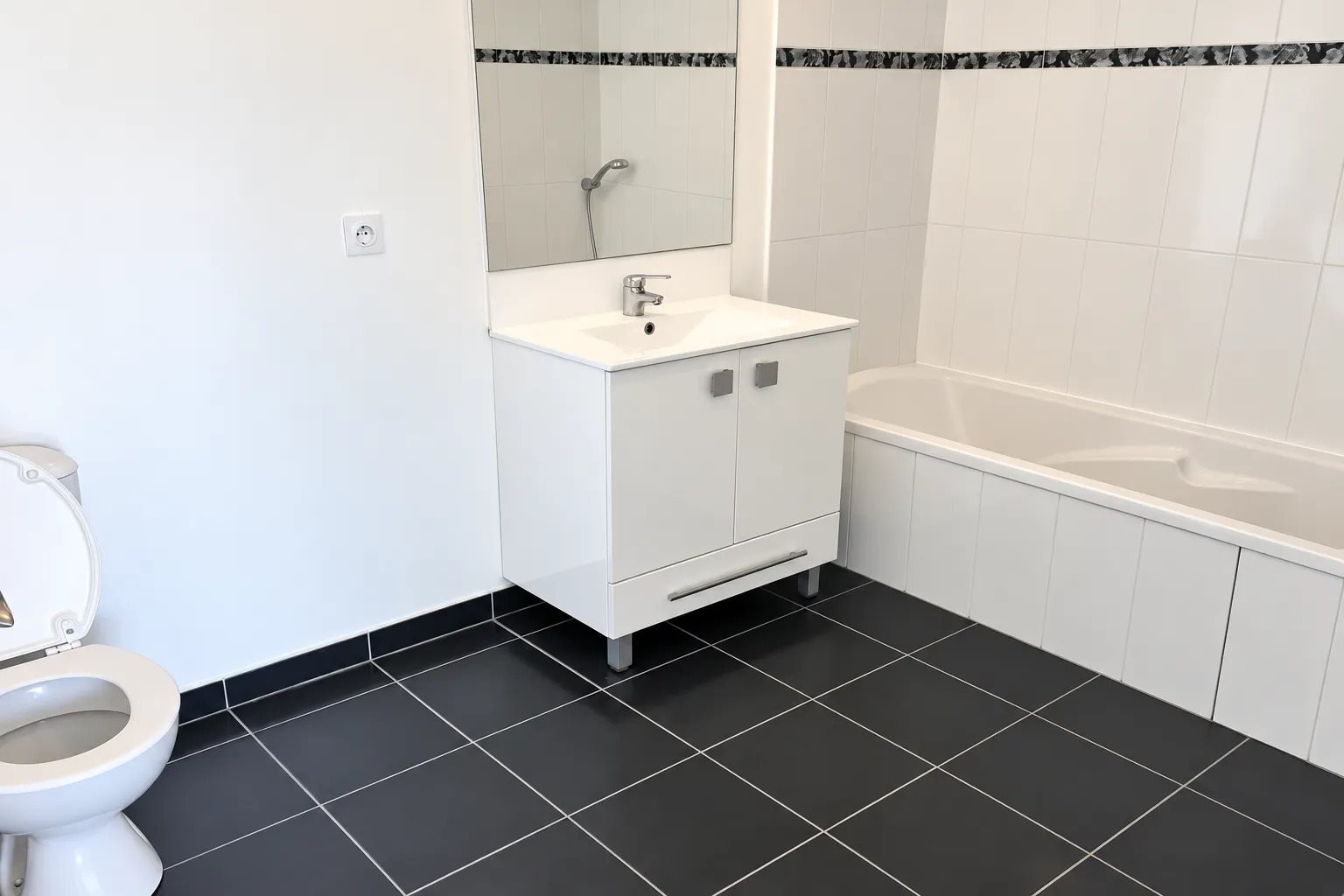 Appartement à louer, 28m², Le Rouret