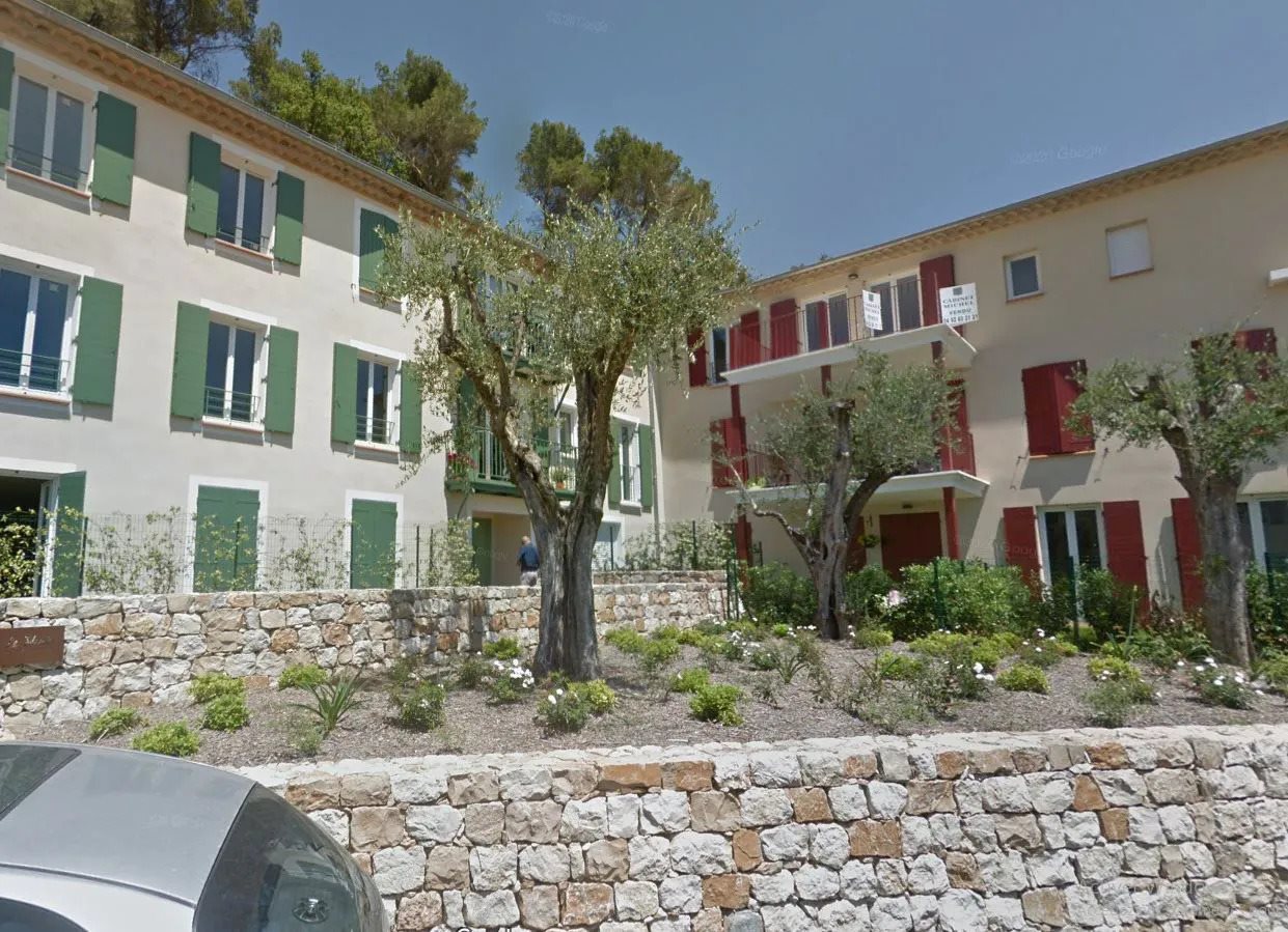 Appartement à louer, 28m², Le Rouret