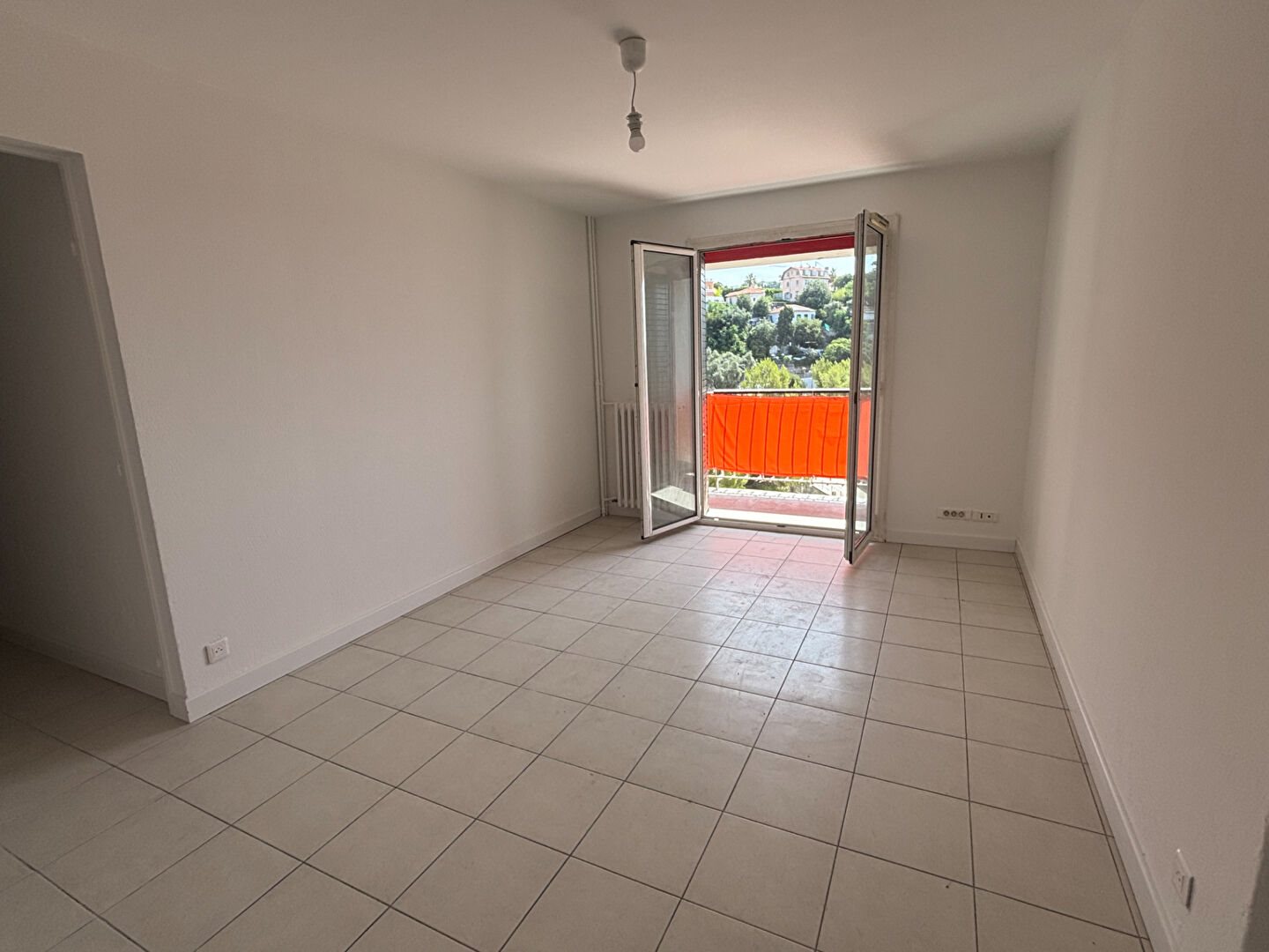 Appartement à louer, 68m², Nice