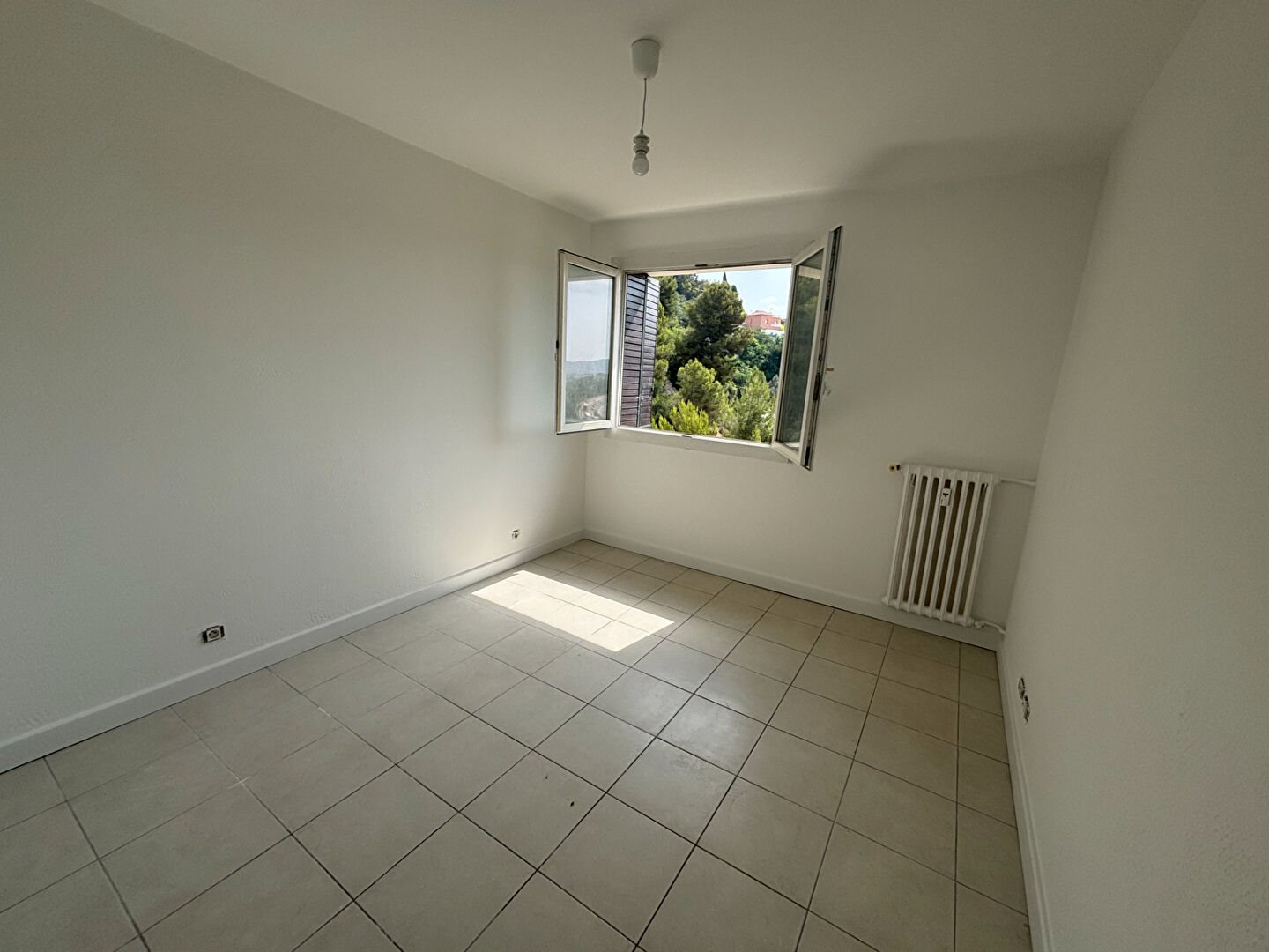 Appartement à louer, 68m², Nice