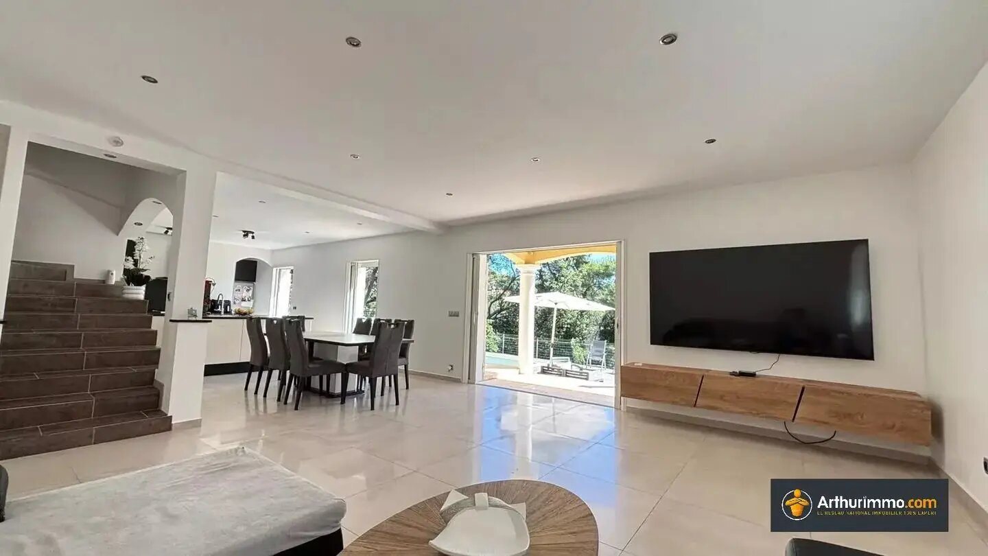 Maison à vendre, 162m², Cagnes-sur-Mer