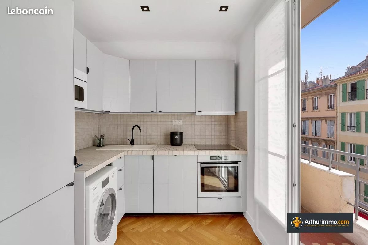 Appartement à louer, 45m², Nice