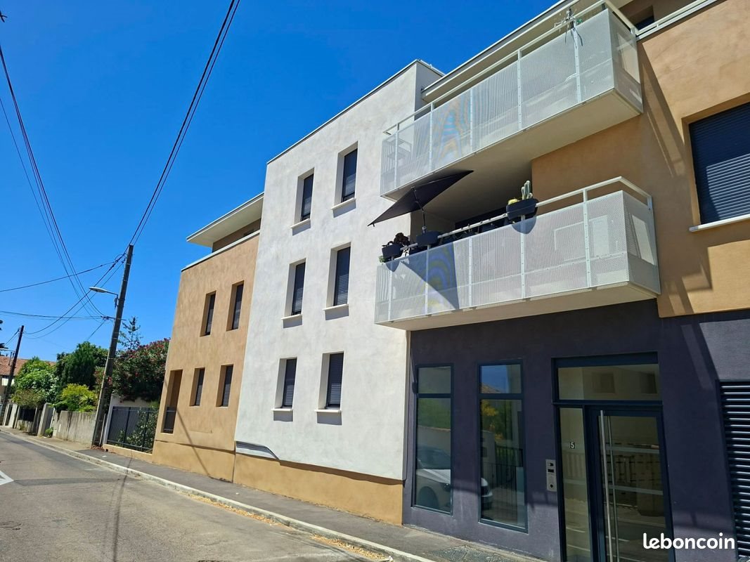 Appartement à louer, 24m², Nîmes