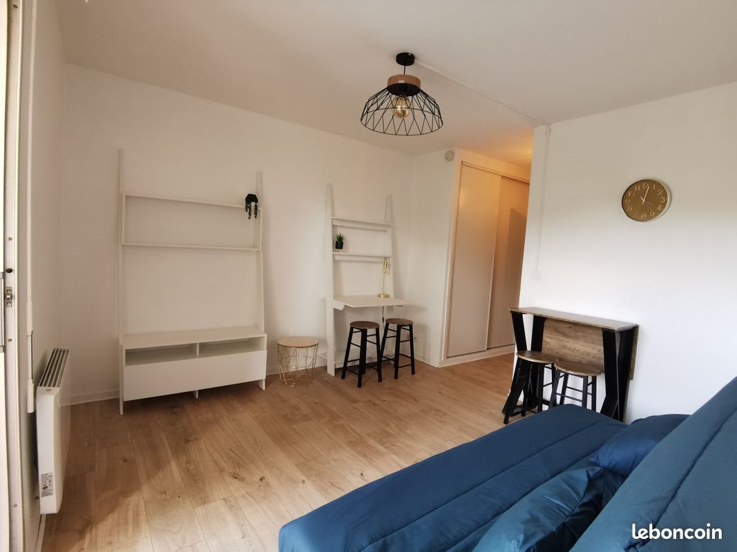 Appartement à louer, 21m², Nîmes