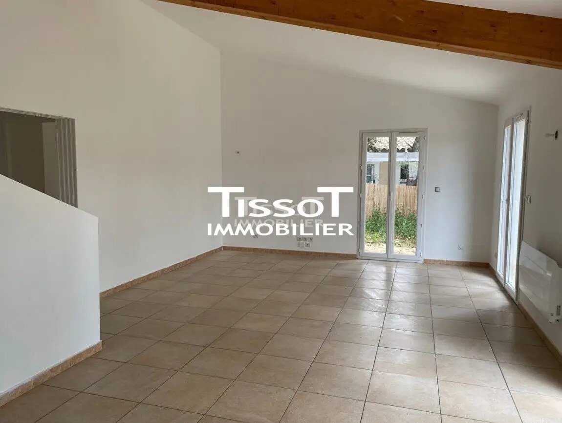 Maison à louer, 137m², Nîmes