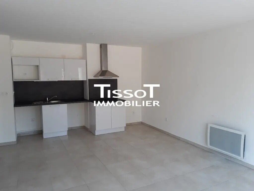 Appartement à louer, 63m², Nîmes