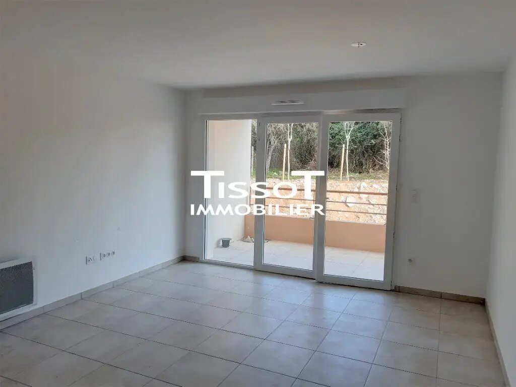 Appartement à louer, 63m², Nîmes