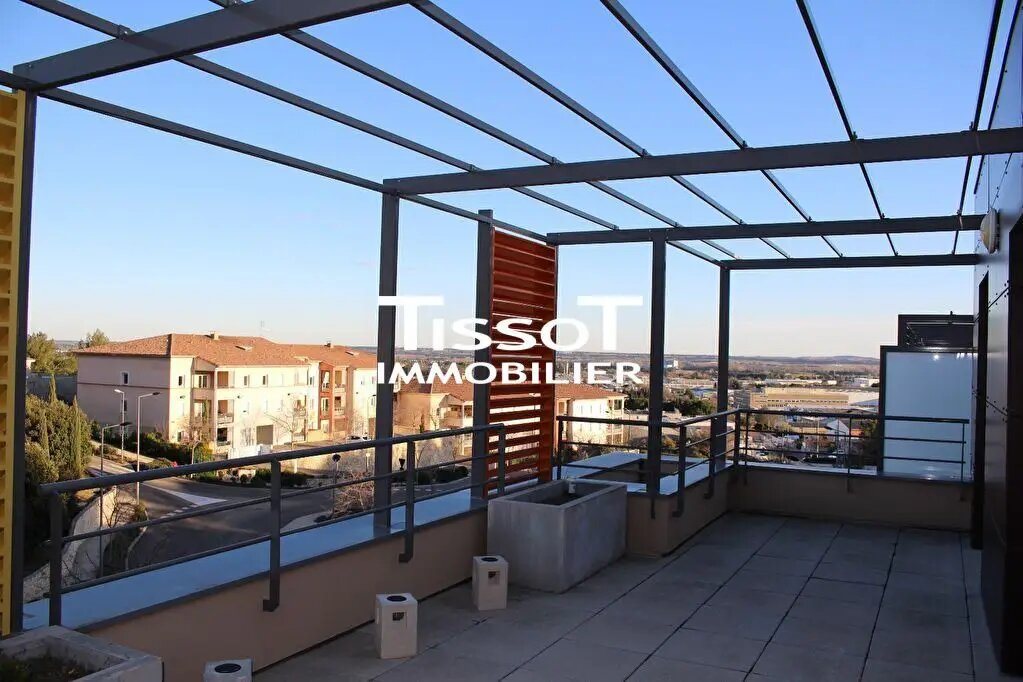 Appartement à louer, 61m², Nîmes