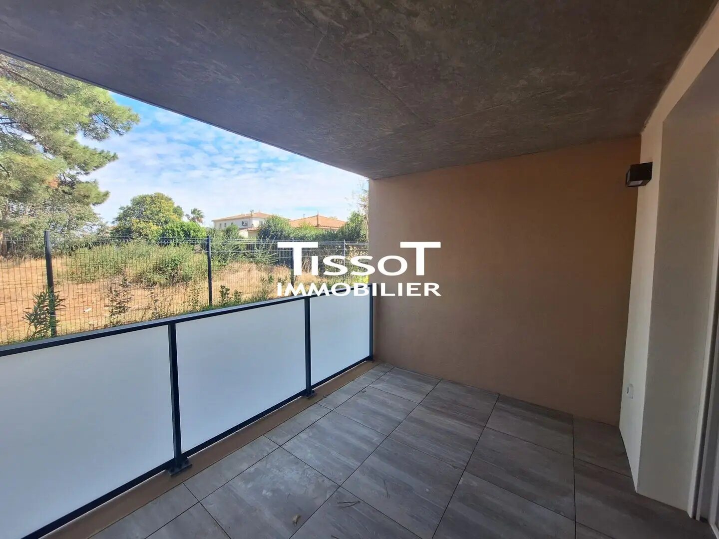 Appartement à louer, 43m², Garons
