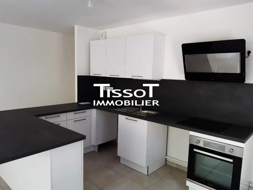 Appartement à louer, 83m², Nîmes