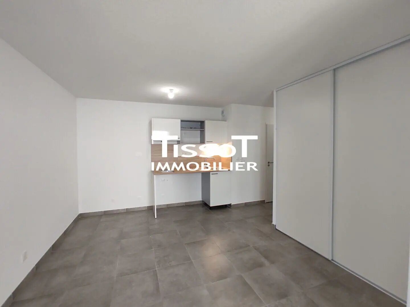 Appartement à louer, 41m², Nîmes