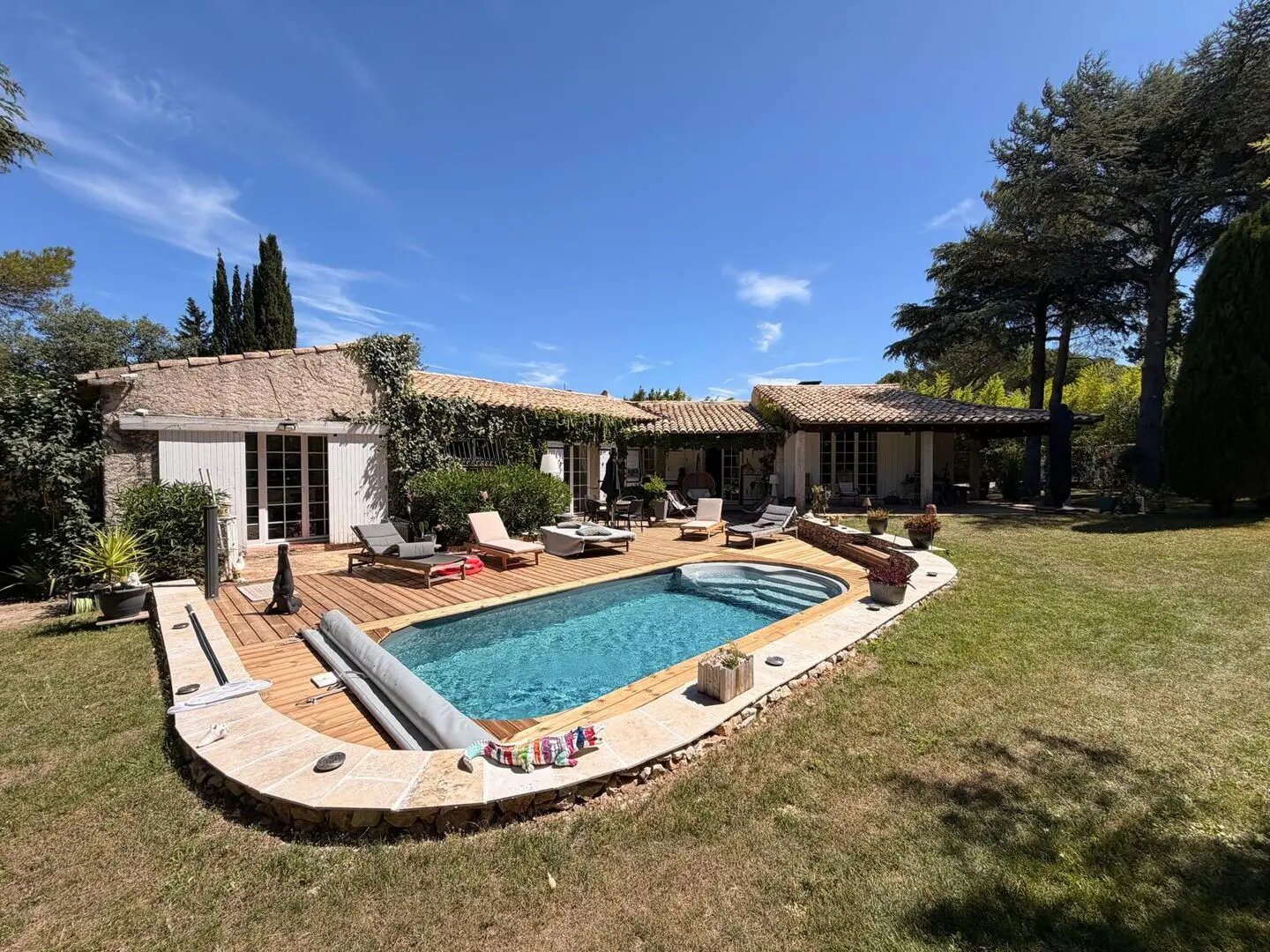 Maison à vendre, 250m², Nîmes
